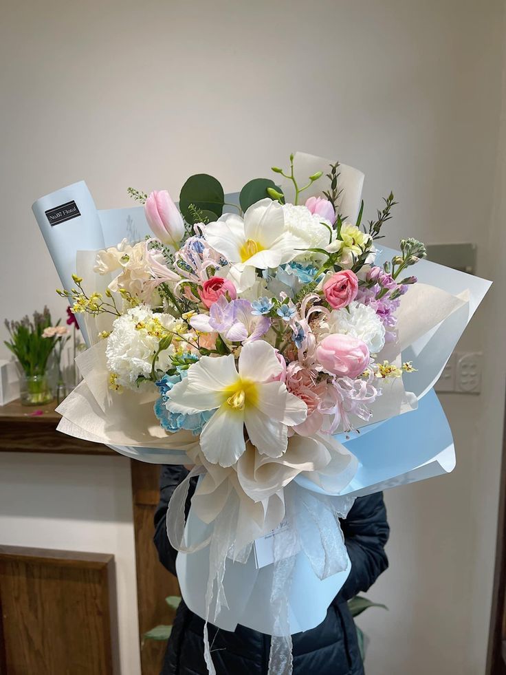 C010 - YÊU 1 326f8e40a2cf44cd84e3a294125950a1