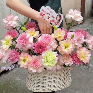 GIỎ HOA TONE HỒNG XINH