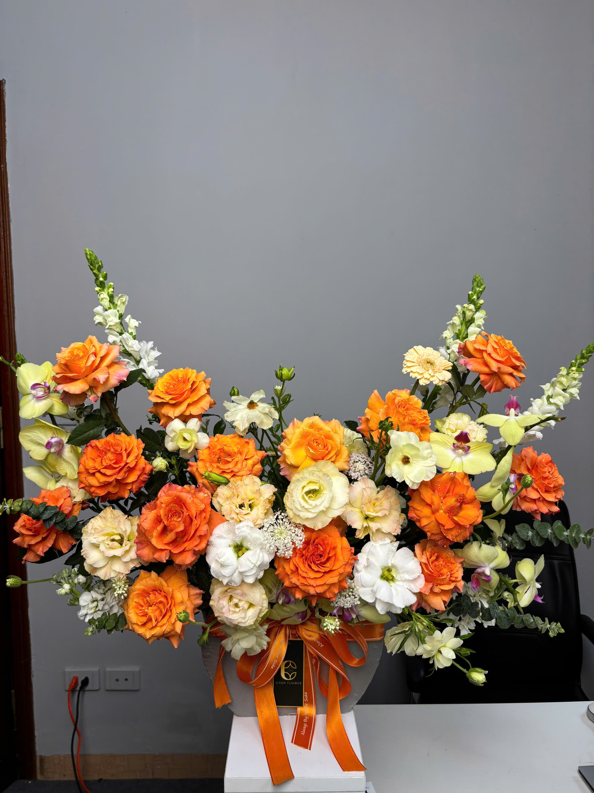 GIỎ HOA HỒNG MIX 1 z6399838131299 f933c92fef4fa388706baf7f73fe8c38