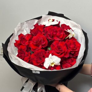 BÓ HOA HỒNG ECUDOR SANG TRỌNG