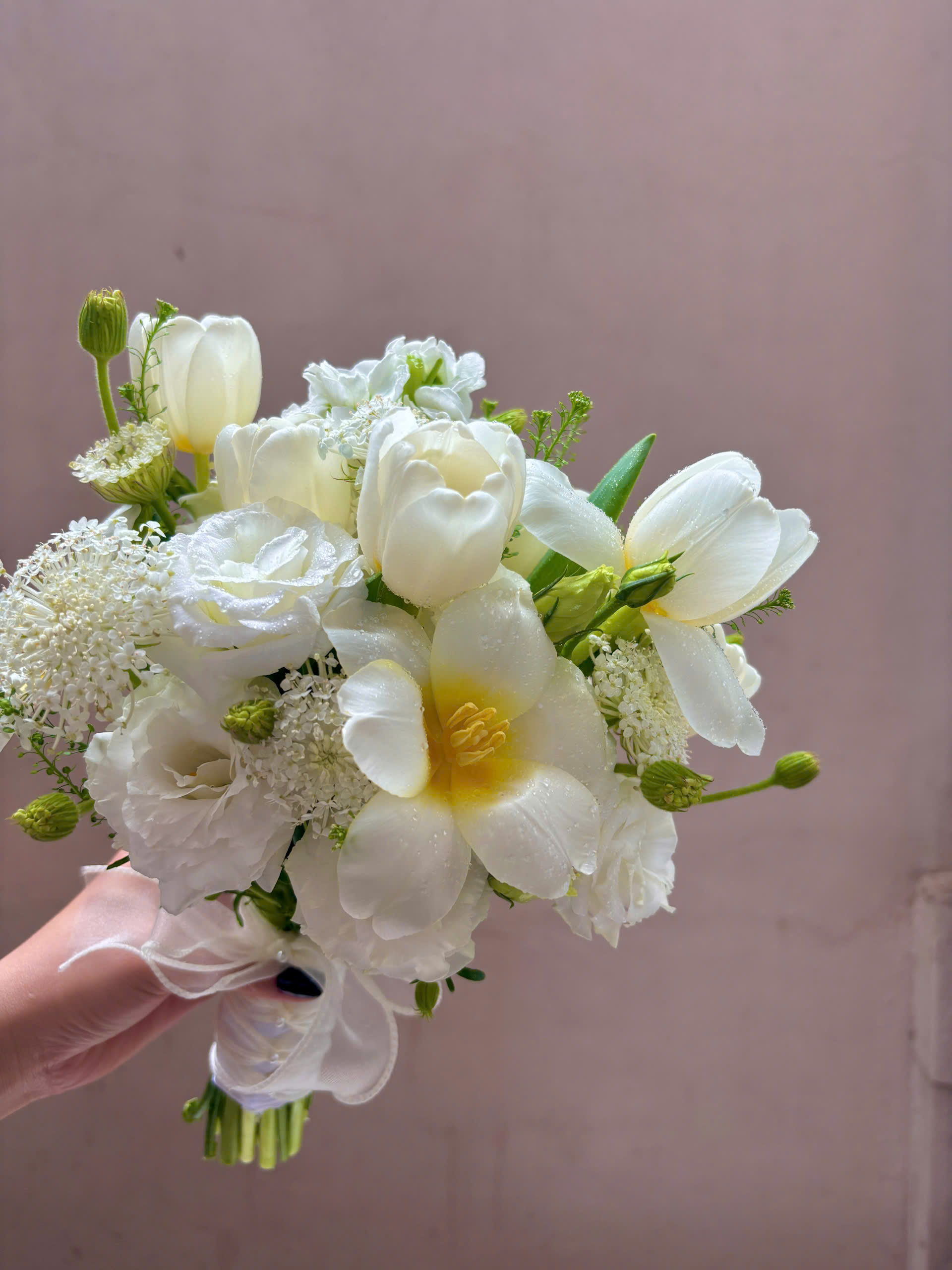 HOA CƯỚI TULIP 5 z6476529138605 ac967e745ead24e1ac8a02c76b8a686d