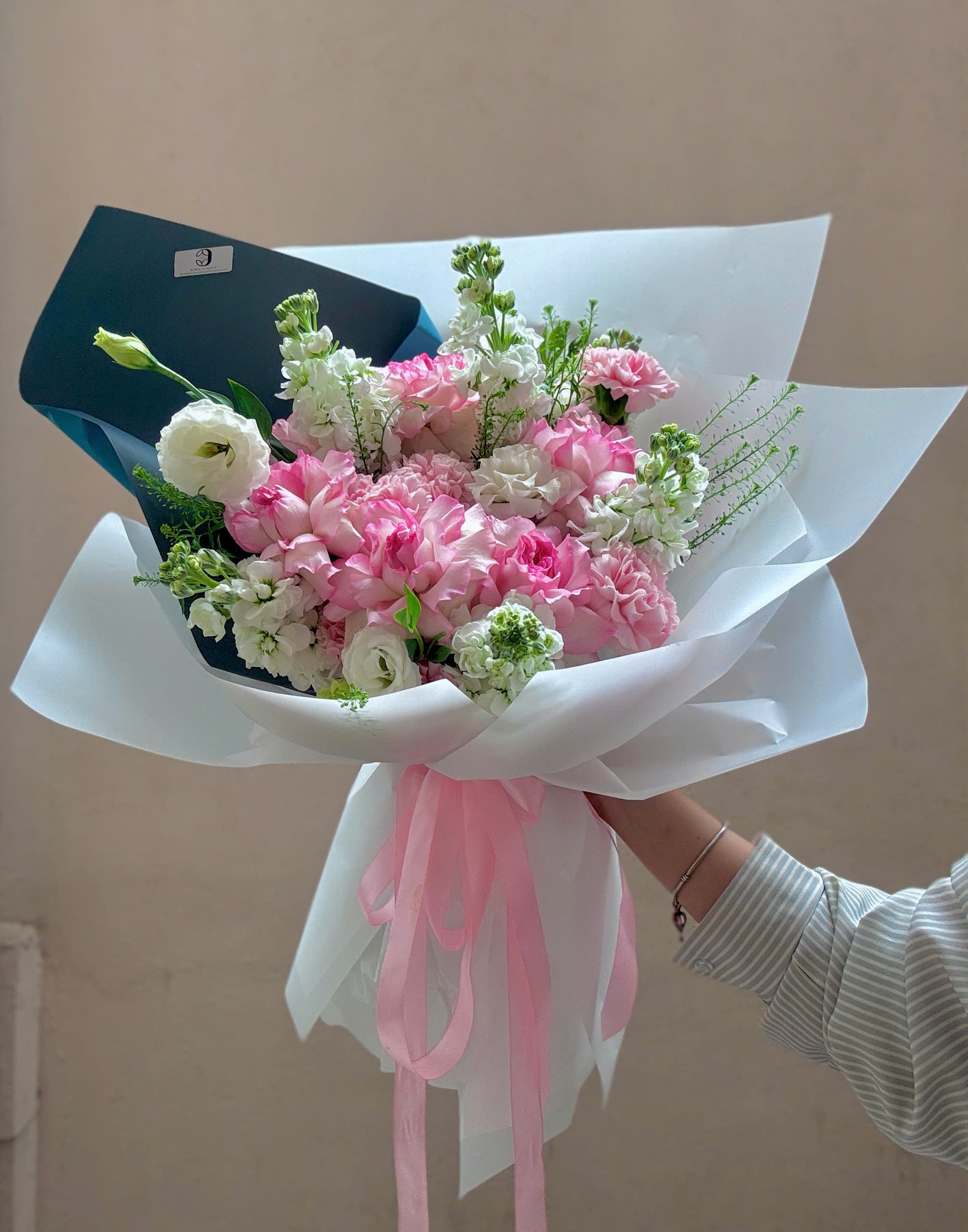 HOA CƯỚI TULIP 2 z6476529308391 963bf11b2fc78e38cdf3c3e41849a227 1