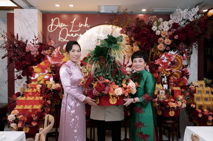 Tráp ăn hỏi gồm những gì? Thứ tự bê tráp ngày ăn hỏi đúng chuẩn truyền thống 4 5fbddb973685e4963643345b39f51e63