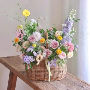 Giỏ Hoa Chúc Mừng Mộng Mơ CST-065
