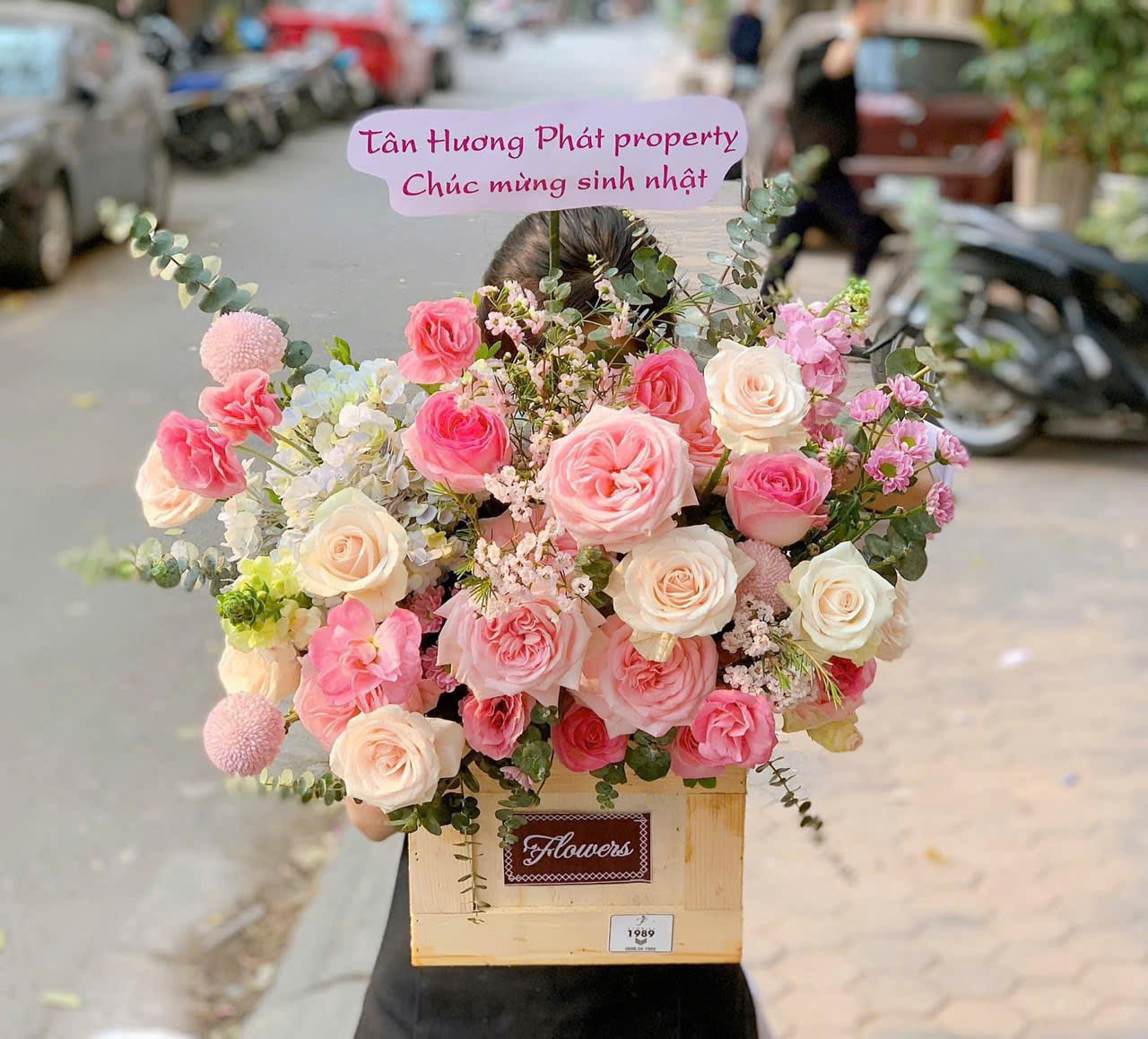 Giỏ Hoa Sinh Nhật Tone pastel - CSH061 1 z6771236564980 b863755e5c820556950c028ad93ac436